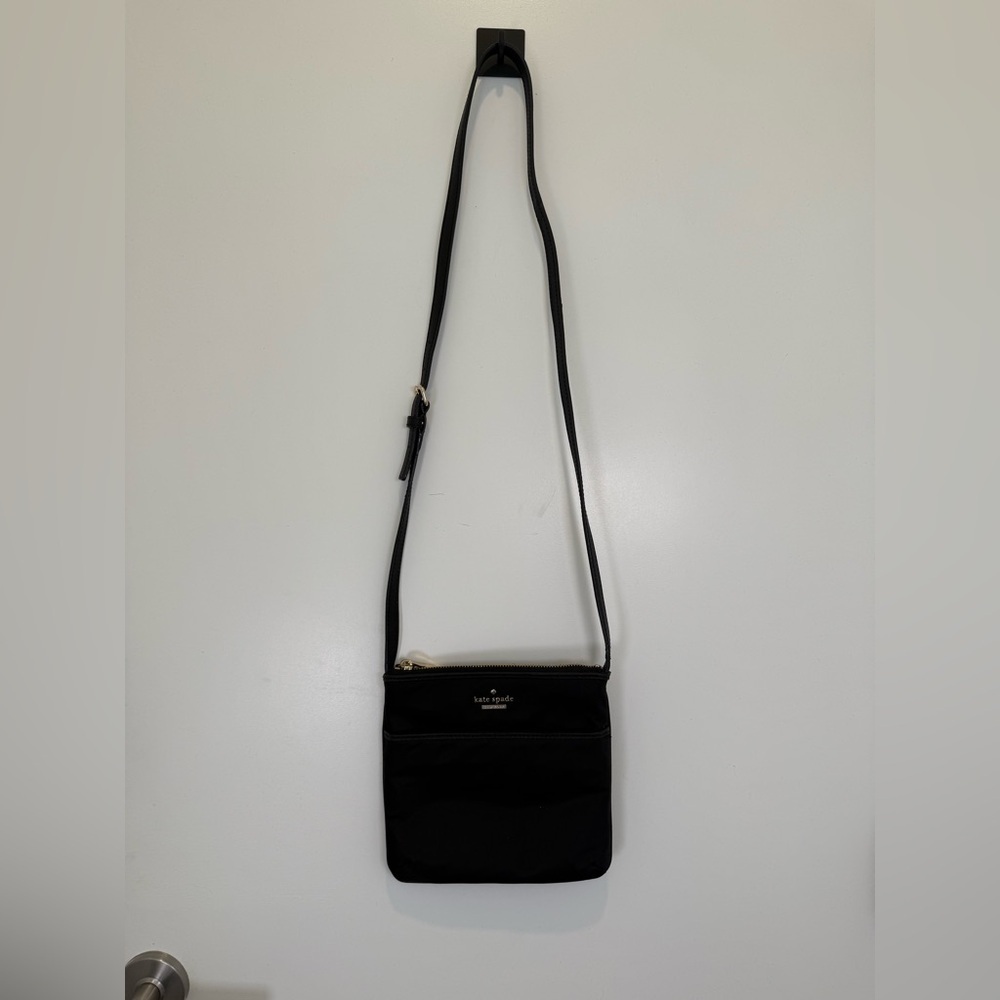 Kate Spade Black Nylon Leather On Purpose Swingpack Adjustable Crossbody Purse - Picture 2 of 8